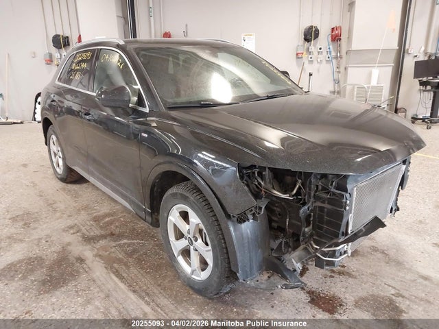 20255093 :رقم المزاد ، WA1FECF32P1122744 vin ، 2023 Audi Q3 Technik 45 2.0 Tfsi مزاد بيع
