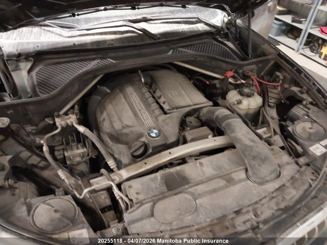5UXKR0C5XG0U48244 BMW X5 35i