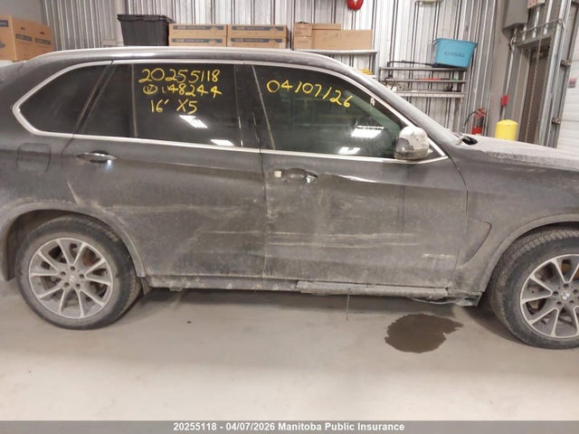 5UXKR0C5XG0U48244 BMW X5 35i