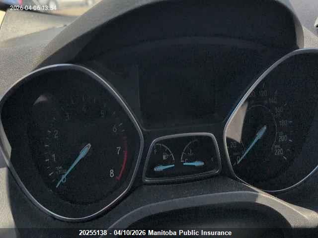 1FMCU9J95HUA86215 Ford Escape Titanium