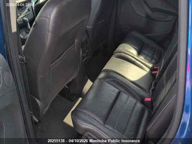 1FMCU9J95HUA86215 Ford Escape Titanium