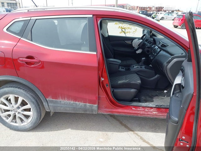 JN1BJ1BW4MW446106 Nissan Qashqai Sv