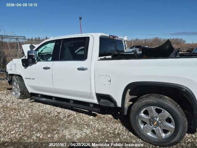 1GC1YPE73NF196368 Chevrolet Silverado 2500 Hd Ltz Crew Cab