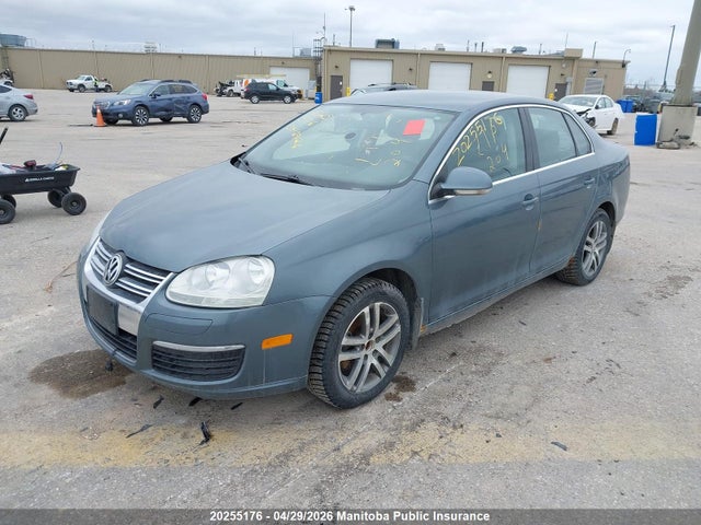 20255176 :رقم المزاد ، 3VWRF71K66M619722 vin ، 2006 Volkswagen Jetta 2.5 مزاد بيع