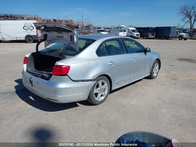 3VWD07AJXEM397364 Volkswagen Jetta 1.8 Tsi