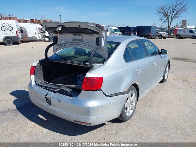 3VWD07AJXEM397364 Volkswagen Jetta 1.8 Tsi