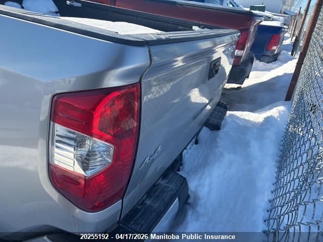 2015 Toyota Tundra Sr5 Double Cab V8 მანქანა იყიდება აუქციონზე, vin: 5TFUY5F15FX481094, აუქციონის ნომერი: 20255192