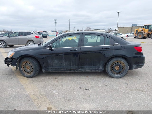 Продажа на аукционе авто 2013 Chrysler 200 Lx, vin: 1C3CCBAB6DN569688, номер лота: 20255205