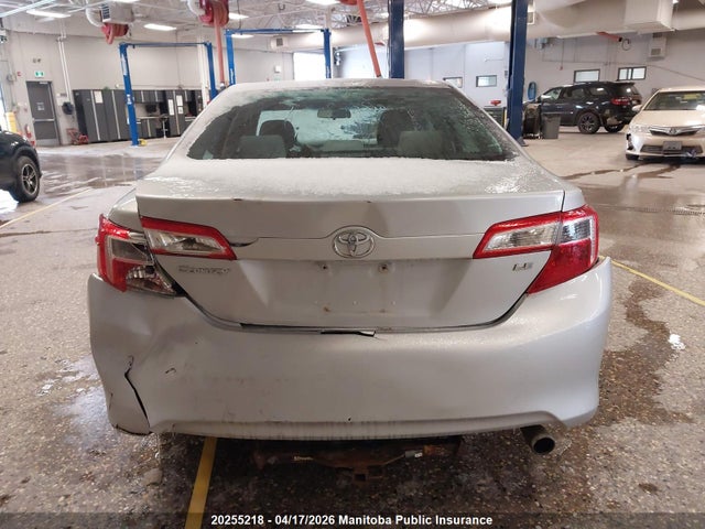 20255218 :رقم المزاد ، 4T1BF1FK5CU174192 vin ، 2012 Toyota Camry Le مزاد بيع