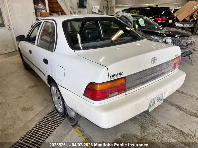 20255251 :رقم المزاد ، 2T1AE04R3SC078232 vin ، 1995 Toyota Corolla مزاد بيع