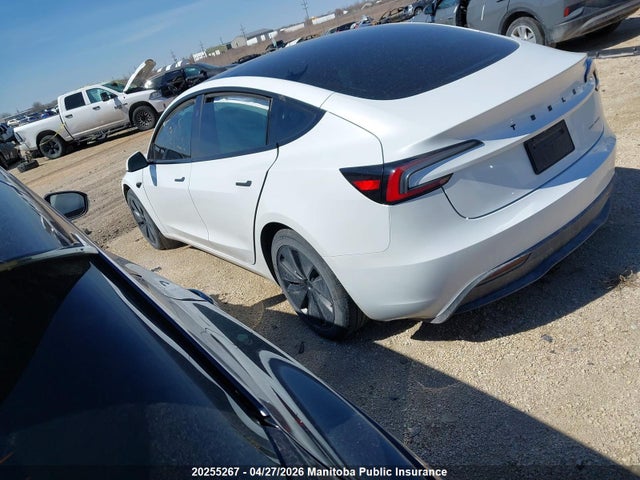 2024 Tesla Model 3 Long Range 75d მანქანა იყიდება აუქციონზე, vin: LRW3E7EB2RC135992, აუქციონის ნომერი: 20255267