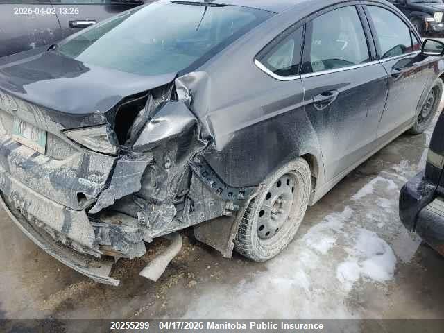 3FA6P0HD1FR209744 Ford FUSION SE