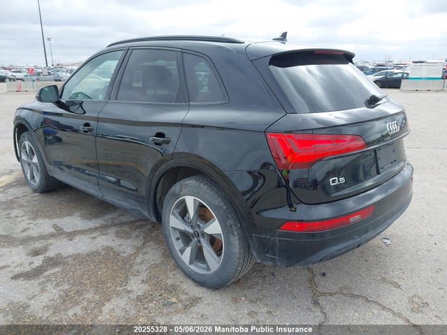 WA1ABAFY0R2151630 Audi Q5 Komfort 40 2.0 Tfsi