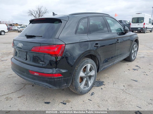 WA1ABAFY0R2151630 Audi Q5 Komfort 40 2.0 Tfsi