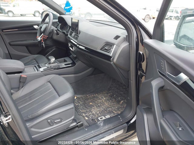 WA1ABAFY0R2151630 Audi Q5 Komfort 40 2.0 Tfsi