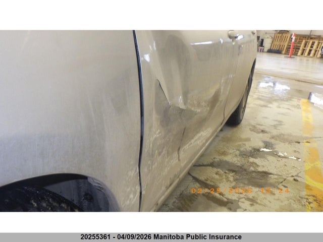 20255361 :رقم المزاد ، JTDBT923671080372 vin ، 2007 Toyota Yaris مزاد بيع