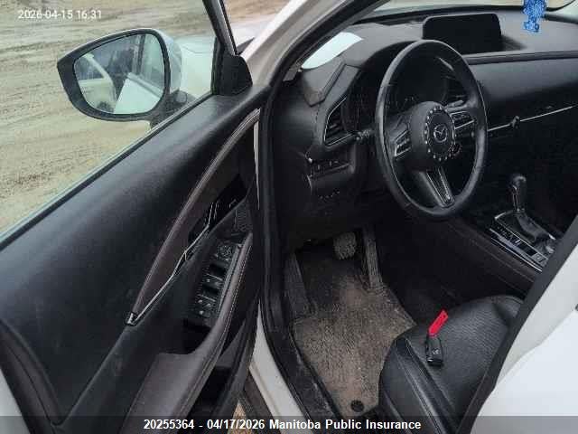 2021 Mazda Cx-30 Gt მანქანა იყიდება აუქციონზე, vin: 3MVDMBDL7MM256983, აუქციონის ნომერი: 20255364