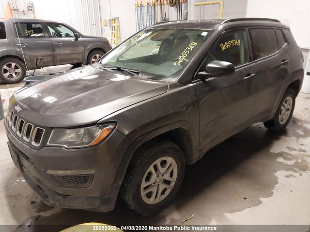 3C4NJDAB1JT177851 Jeep Compass Sport