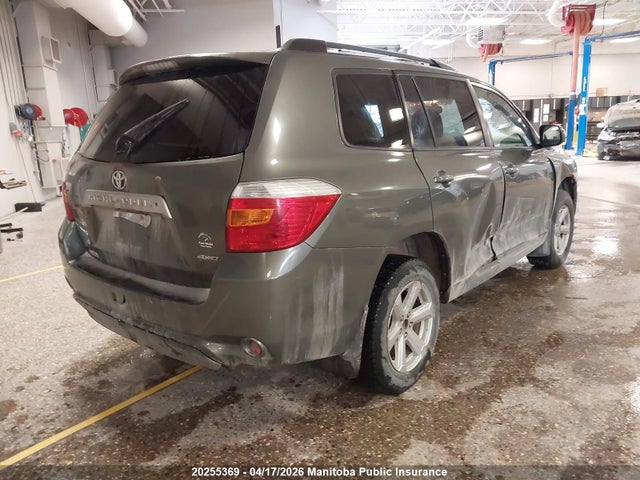 2010 Toyota Highlander V6 მანქანა იყიდება აუქციონზე, vin: 5TDJK3EH1AS012929, აუქციონის ნომერი: 20255369