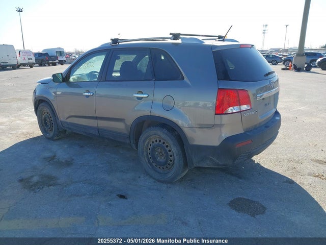 2013 Kia Sorento Ex V6 მანქანა იყიდება აუქციონზე, vin: 5XYKUDA21DG398825, აუქციონის ნომერი: 20255372