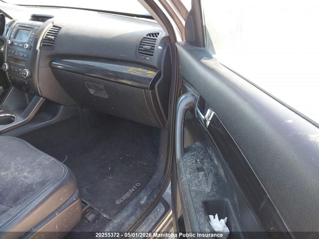 2013 Kia Sorento Ex V6 მანქანა იყიდება აუქციონზე, vin: 5XYKUDA21DG398825, აუქციონის ნომერი: 20255372