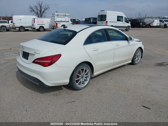 2018 Mercedes Benz Cla250 4matic მანქანა იყიდება აუქციონზე, vin: WDDSJ4GB0JN559403, აუქციონის ნომერი: 20255429