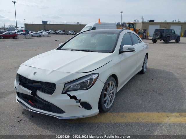 2018 Mercedes Benz Cla250 4matic მანქანა იყიდება აუქციონზე, vin: WDDSJ4GB0JN559403, აუქციონის ნომერი: 20255429