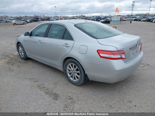 2011 Toyota Camry Xle მანქანა იყიდება აუქციონზე, vin: 4T1BF3EK1BU217311, აუქციონის ნომერი: 20255438