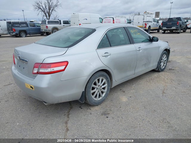 2011 Toyota Camry Xle მანქანა იყიდება აუქციონზე, vin: 4T1BF3EK1BU217311, აუქციონის ნომერი: 20255438