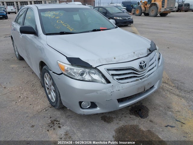 2011 Toyota Camry Xle მანქანა იყიდება აუქციონზე, vin: 4T1BF3EK1BU217311, აუქციონის ნომერი: 20255438
