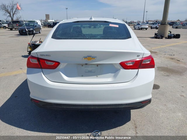 1G1ZE5STXHF160062 Chevrolet MALIBU LT