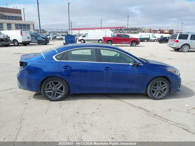 3KPF54AD7ME392492 KIA Forte Ex+