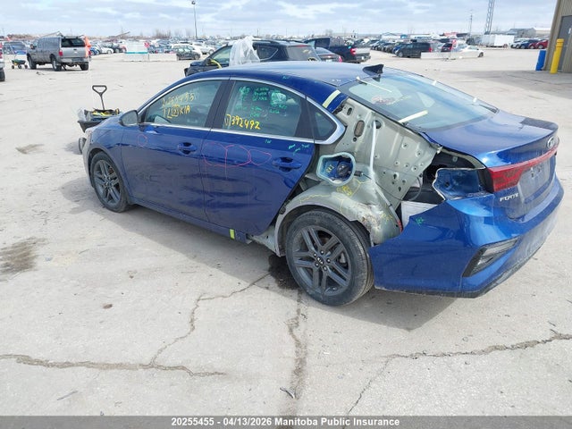 3KPF54AD7ME392492 KIA Forte Ex+