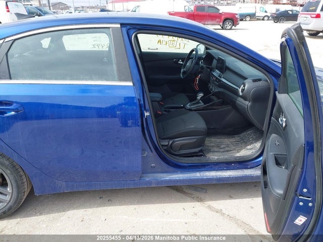 3KPF54AD7ME392492 KIA Forte Ex+