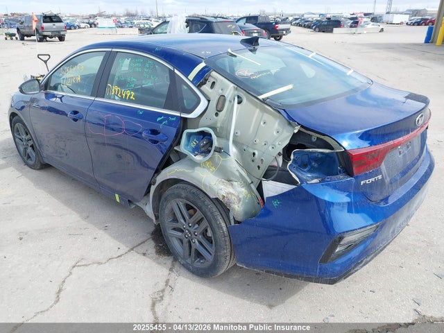 3KPF54AD7ME392492 KIA Forte Ex+