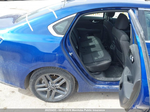 3KPF54AD7ME392492 KIA Forte Ex+