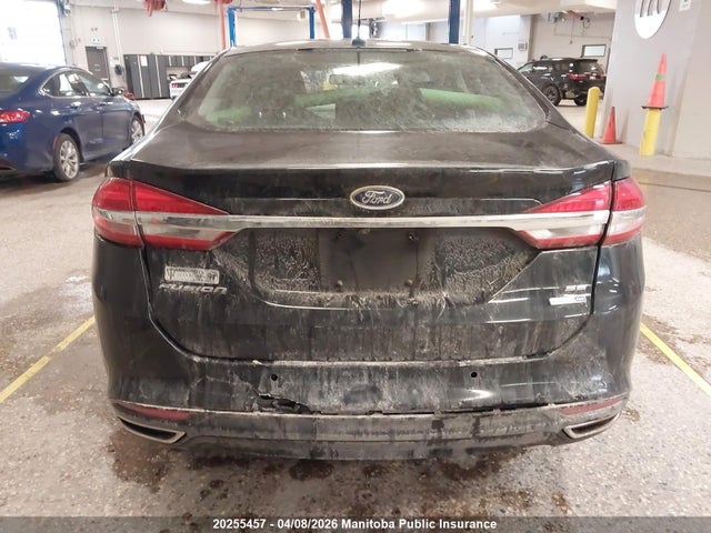 3FA6P0T98HR261216 Ford FUSION SE