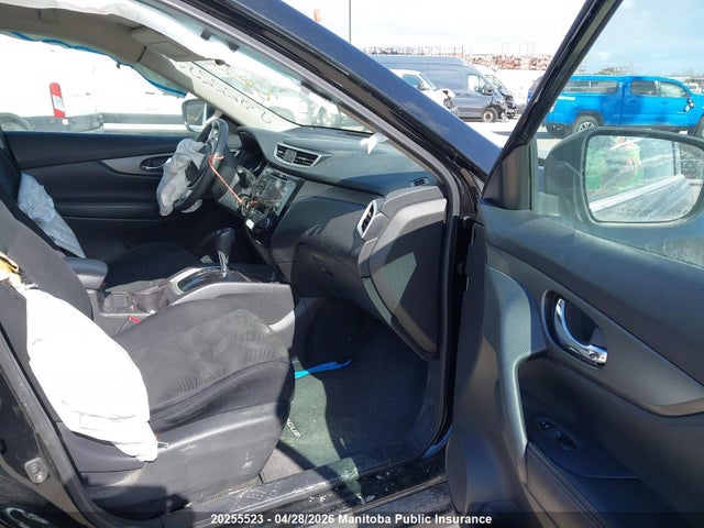 2015 Nissan Rogue S მანქანა იყიდება აუქციონზე, vin: 5N1AT2MV9FC877523, აუქციონის ნომერი: 20255523