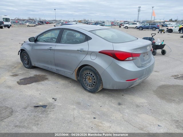 Продаж на аукціоні авто 2015 Hyundai Elantra Gl, vin: 5NPDH4AE8FH557777, номер лоту: 20255644