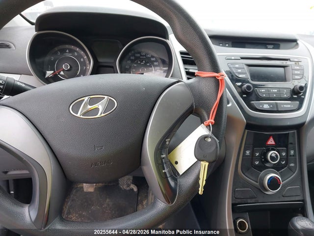 Продаж на аукціоні авто 2015 Hyundai Elantra Gl, vin: 5NPDH4AE8FH557777, номер лоту: 20255644