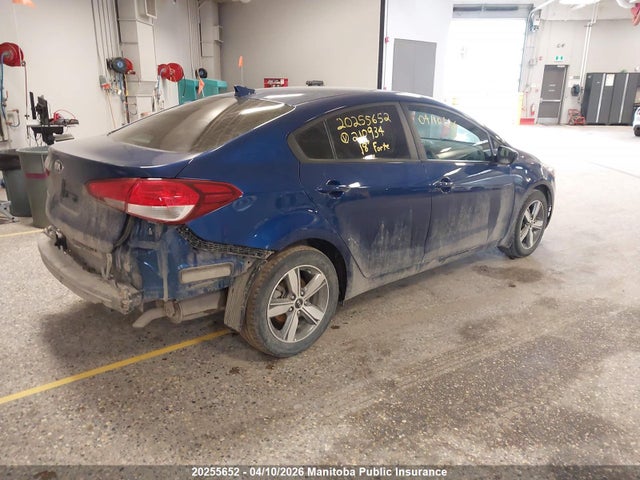 20255652 :رقم المزاد ، 3KPFL4A79JE210934 vin ، 2018 Kia Forte Lx مزاد بيع