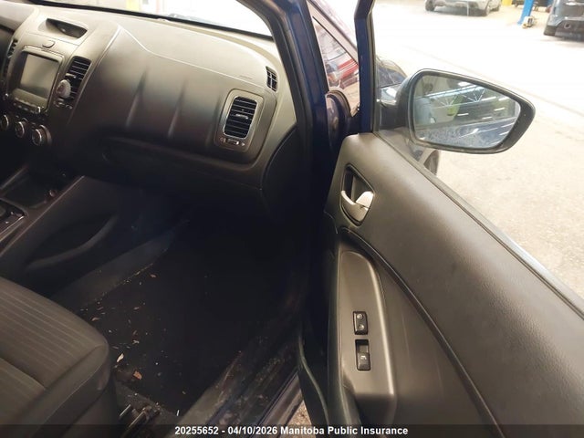 20255652 :رقم المزاد ، 3KPFL4A79JE210934 vin ، 2018 Kia Forte Lx مزاد بيع