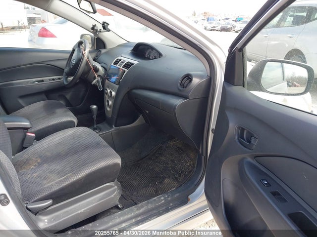 20255765 :رقم المزاد ، JTDBT923371097484 vin ، 2007 Toyota Yaris مزاد بيع