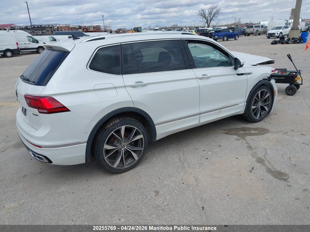 Aukcja sprzedaży 2022 Volkswagen Tiguan High R-line 2.0 Tsi, vin: 3VV4B7AX8NM006196, numer aukcji: 20255769