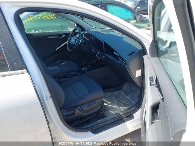 KNDCP3L10P5057391 KIA Niro Ev Premium