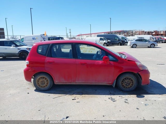2007 Honda Fit Dx მანქანა იყიდება აუქციონზე, vin: JHMGD38297S801582, აუქციონის ნომერი: 20255774