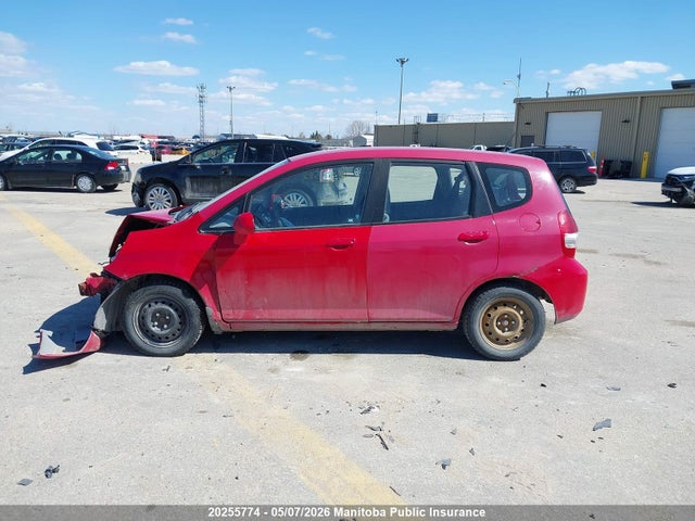 2007 Honda Fit Dx მანქანა იყიდება აუქციონზე, vin: JHMGD38297S801582, აუქციონის ნომერი: 20255774