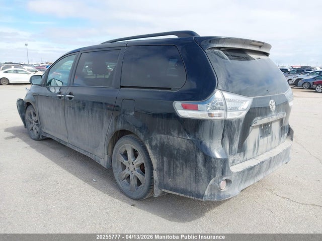 5TDXK3DC2GS766334 Toyota Sienna Se V6