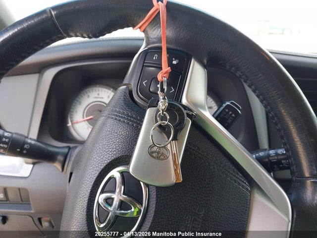 5TDXK3DC2GS766334 Toyota Sienna Se V6