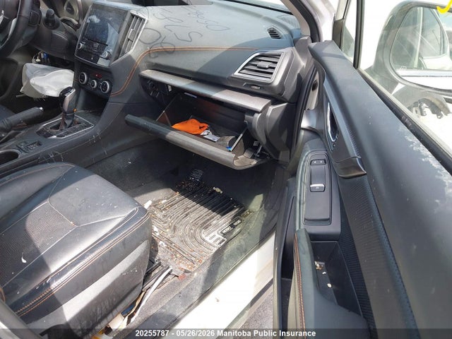JF2GTHNC1M8230968 Subaru Crosstrek Limited